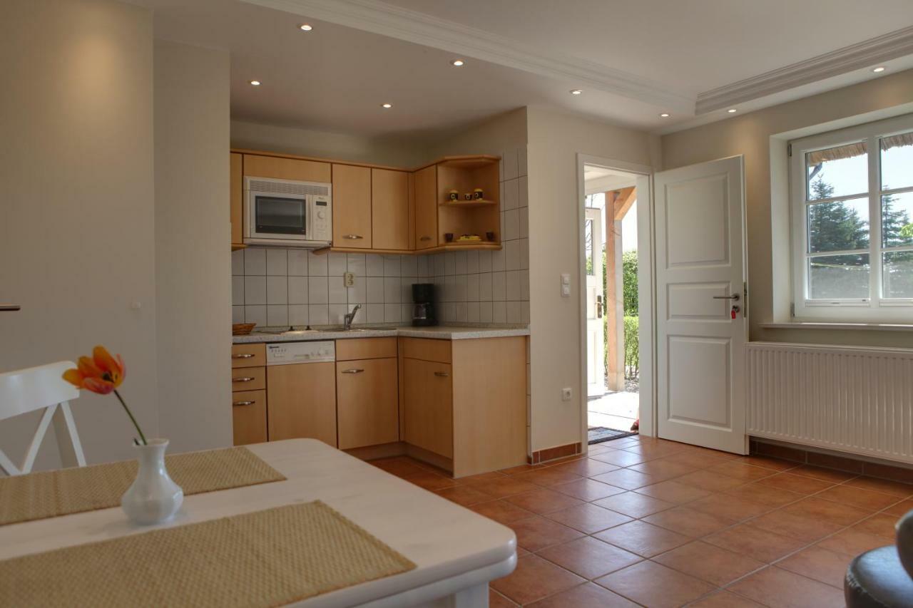 Appartement Haus Sonnenblume à Lohme Extérieur photo